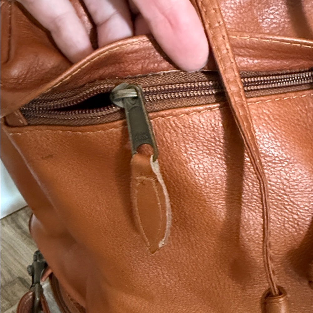 {Georgetown Leather} Bucket boho leather bag - Picture 4 of 12